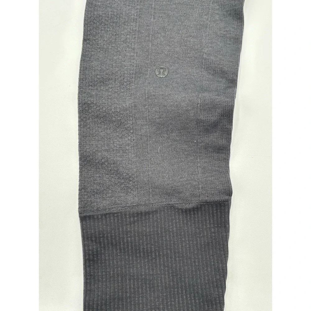 Lululemon Ebb to Street Leggings Women's Size 4 Black Seamless High Rise 27